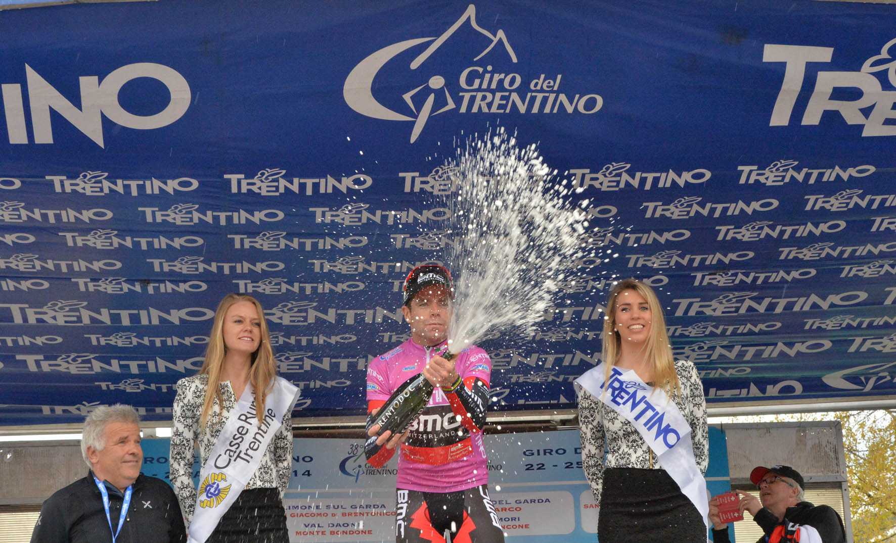 Cadel Evans (BMC Racing) è il nuovo leader della Classifica Generale