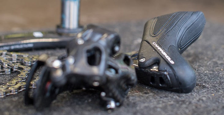 click to enlarge Campagnolo_Super_Record_2015_comandi