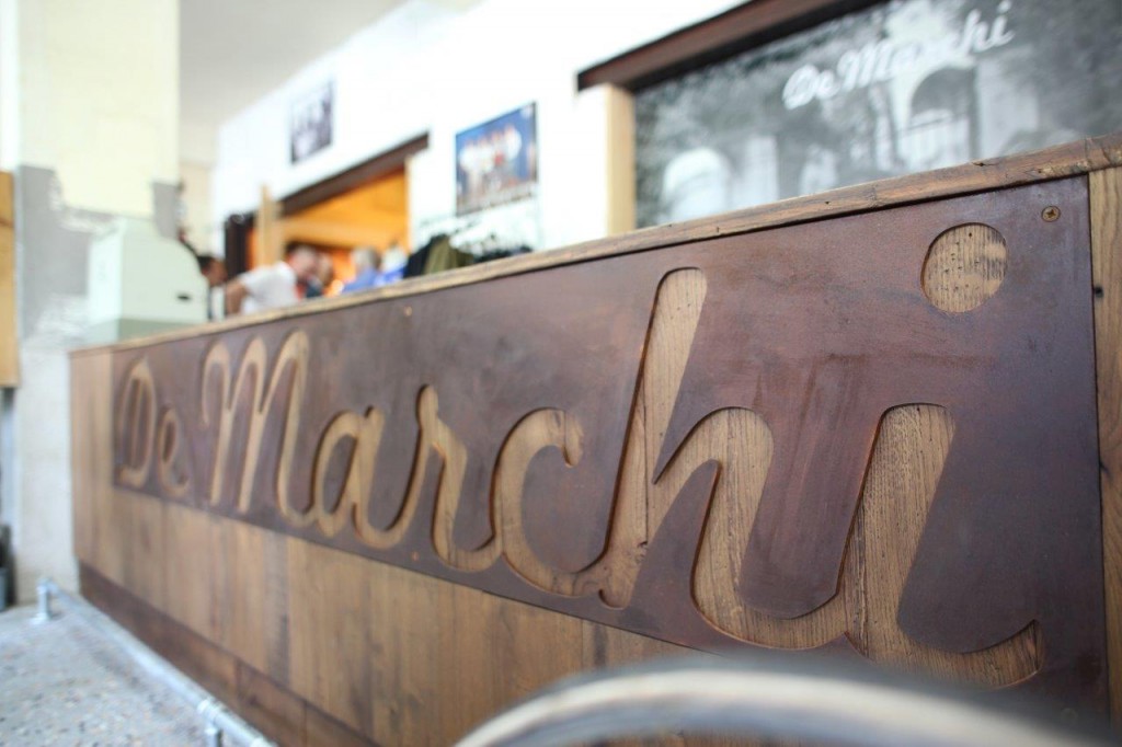 click to enlarge De_Marchi_store_foto5