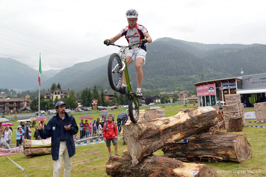 click to enlarge Campionati_Italiani_Trial_bike_foto02