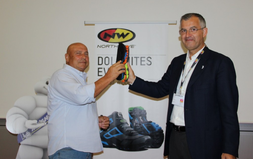 click to enlarge Gianni Piva, Fondatore e Presidente di Northwave (sinistra) con Ambrogio Merlo, Managing Director di JV International (destra)