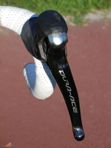 Bianchi_Oltre_XR2_left_lever