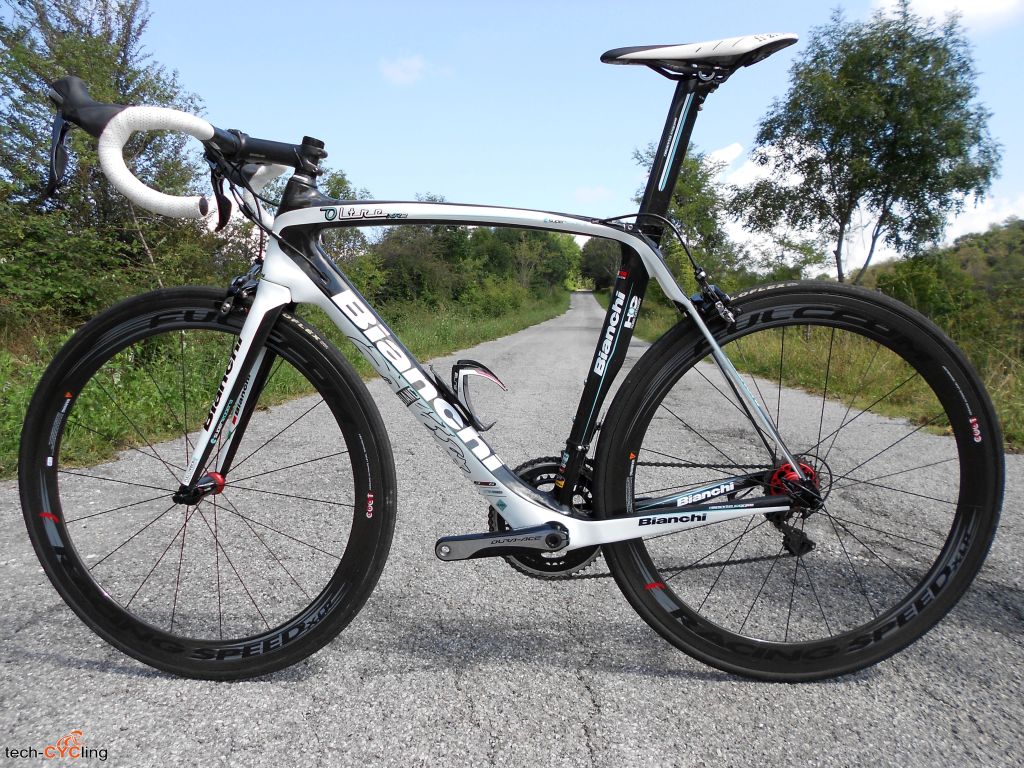 click to enlarge Bianchi_Oltre_XR2_left_side_2