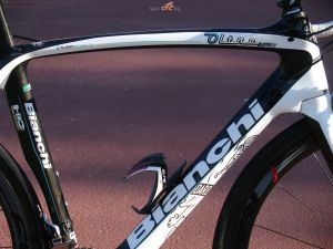 click to enlarge Bianchi_Oltre_XR2_main_triangle_1