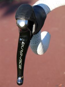 click to enlarge Bianchi_Oltre_XR2_right_lever