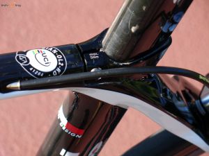 click to enlarge Bianchi_Oltre_XR2_seat_tube_3
