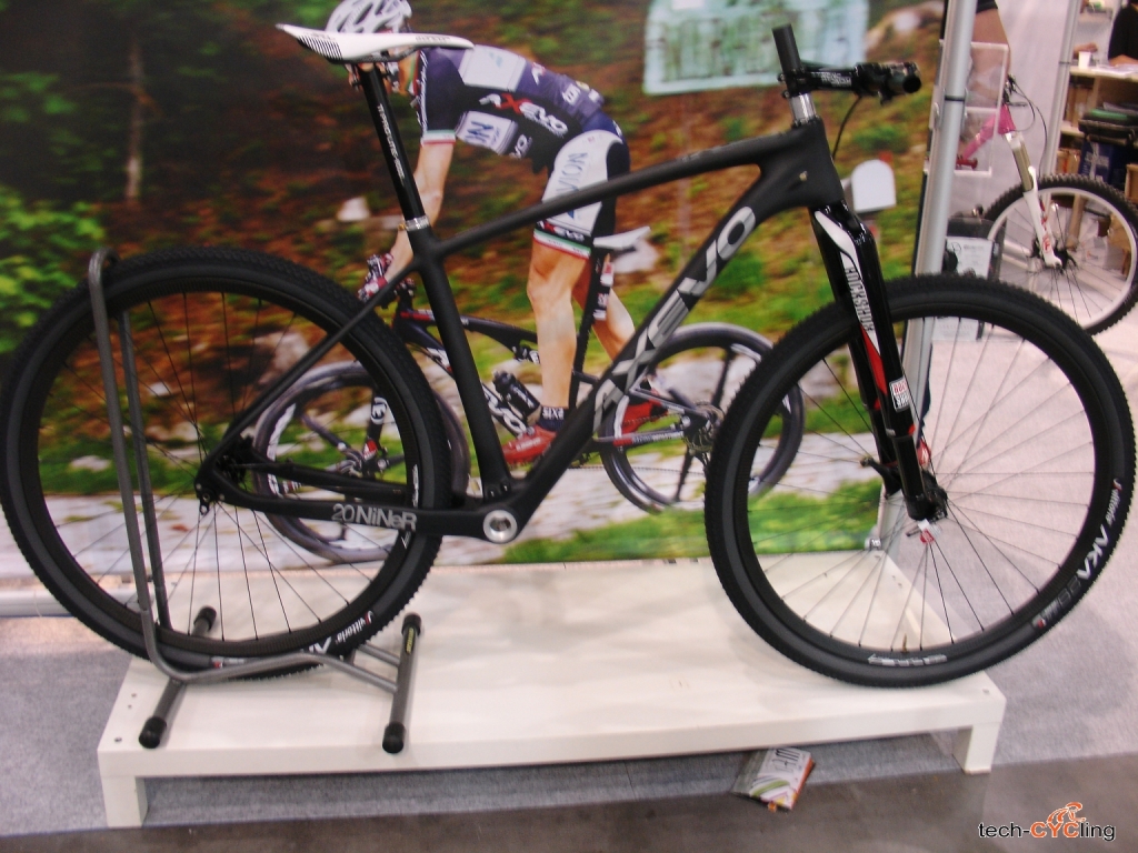 click to enlarge Axevo 20niner, ancora in fase di allestimento