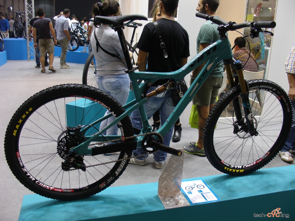 click to enlarge Yeti 575, full da 146 mm di escursione e ruote da 27.5"