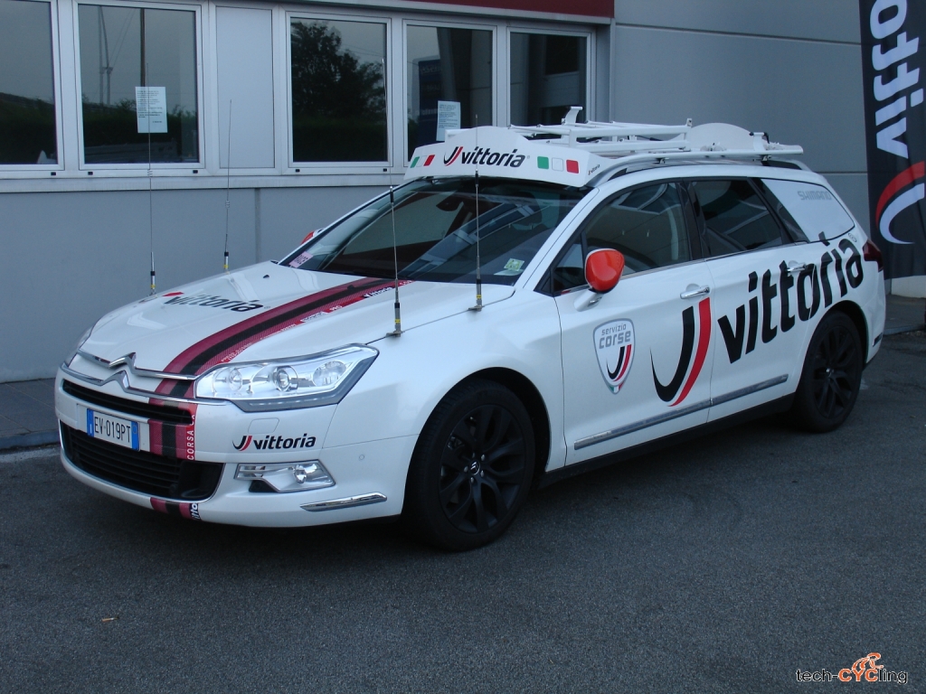 Expobici2014_Vittoria_auto_servizio_corse
