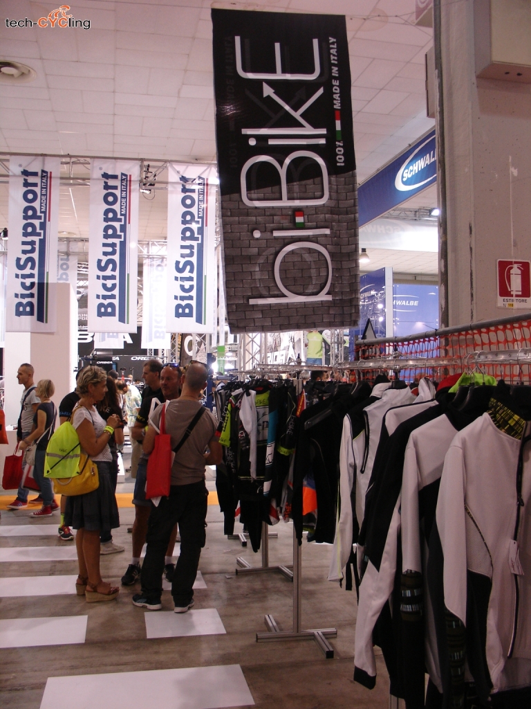 click to enlarge Expobici2014_abbigliamento_BiBike_foto01