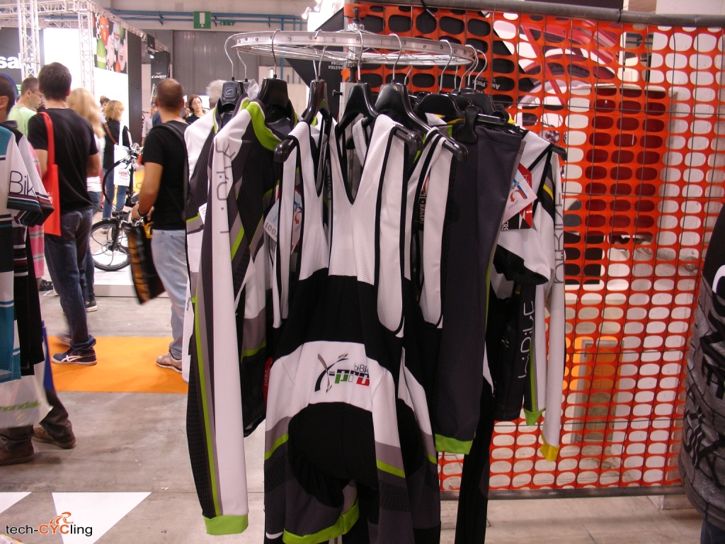 click to enlarge Expobici2014_abbigliamento_BiBike_foto03