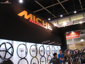 click to enlarge Expobici2014_componenti_Miche_foto1