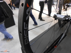 click to enlarge Expobici2014_componenti_SRAM_foto1