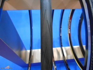 Expobici2014_componenti_Schwalbe_foto01