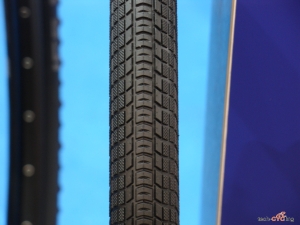 click to enlarge Expobici2014_componenti_Schwalbe_foto06