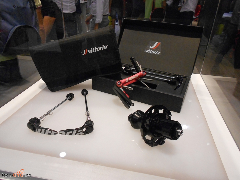 Quick-release e multi-tool   in dotazione a tutte le ruote Qurano