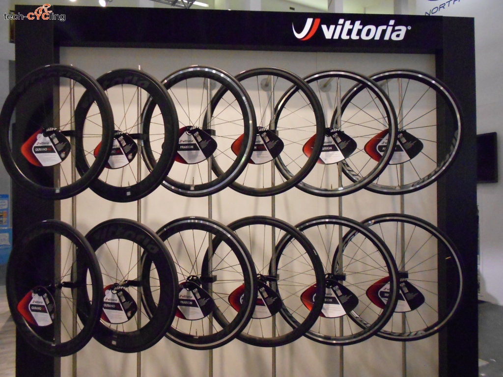 click to enlarge Expobici2014_componenti_Vittoria_foto5