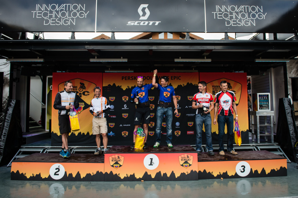 click to enlarge Podio della Swiss Epic categoria Master