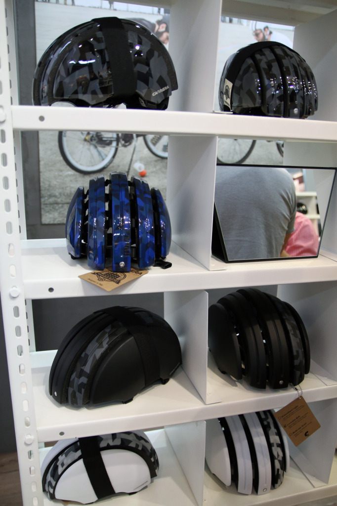 click to enlarge Carrera_helmets_special_edition_foto2