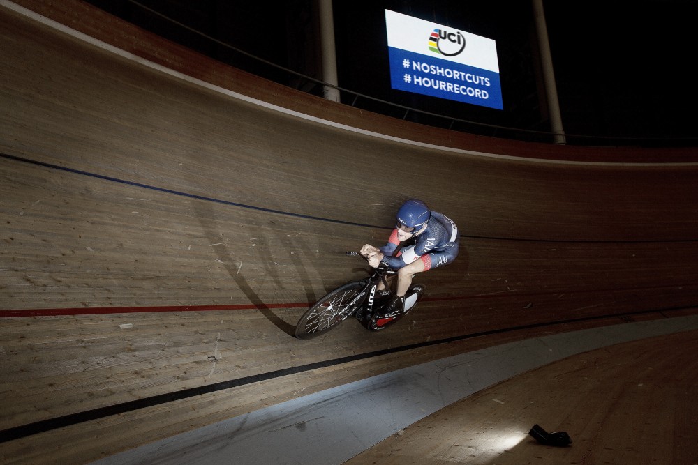 click to enlarge Hour-Record_Matthias-Brändle_Bike_2014_01