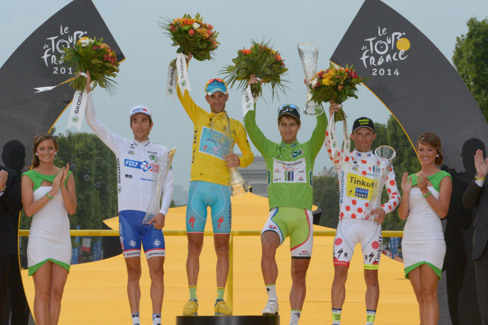 click to enlarge I quattro vincitori delle rispettive maglie del Tour 2014: Pinot, Nibali, Sagan, Majka