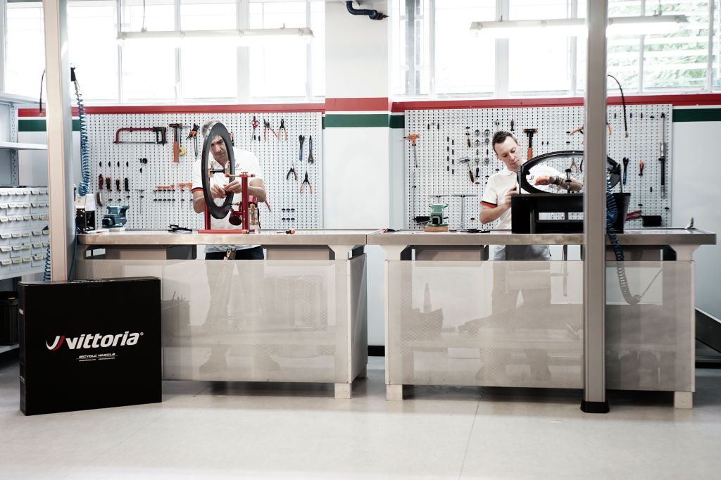 Vittoria_officina_foto1