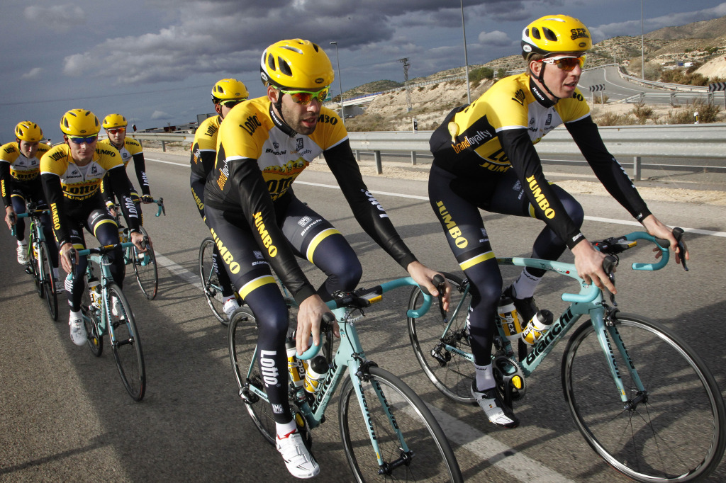 click to enlarge Bianchi_Oltre_XR2_TeamLottoNL-Jumbo_foto14