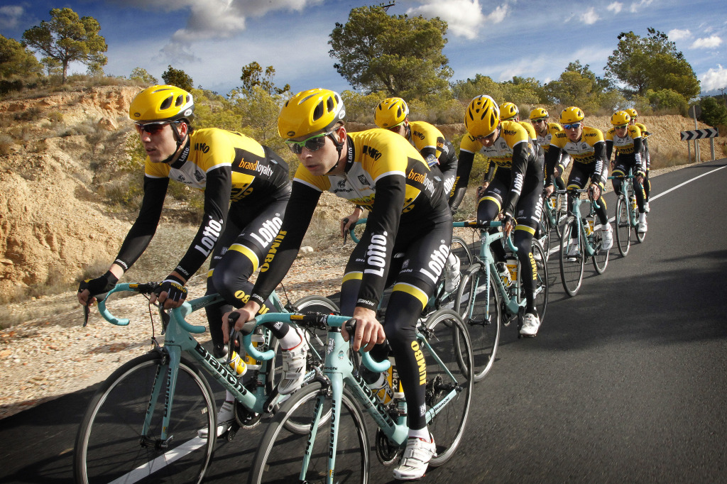click to enlarge Bianchi_Oltre_XR2_TeamLottoNL-Jumbo_foto18