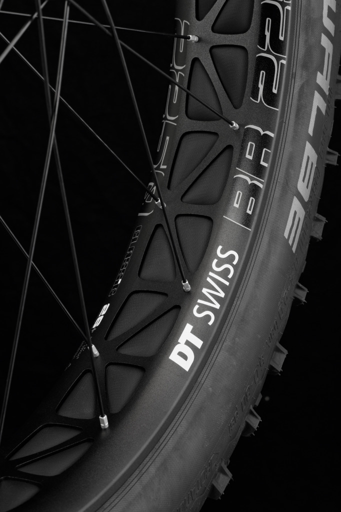 DT_Swiss_BR_2250_foto2