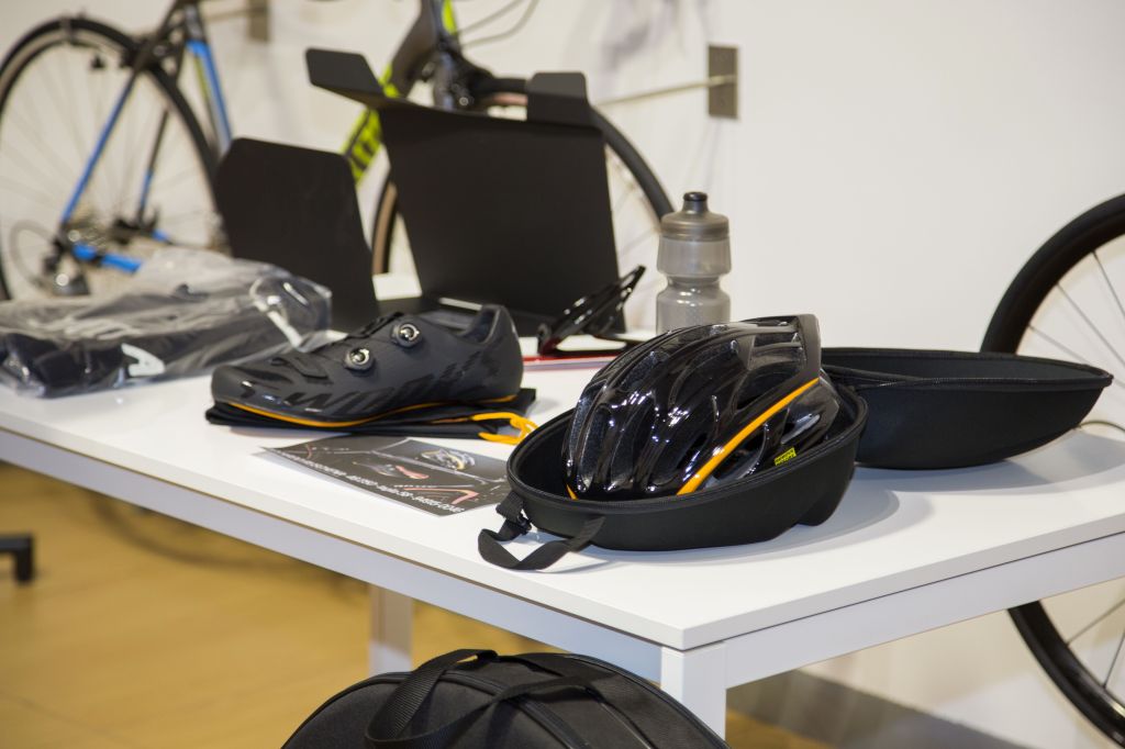click to enlarge Specialized_S-Works_McLaren_Tarmac_foto8