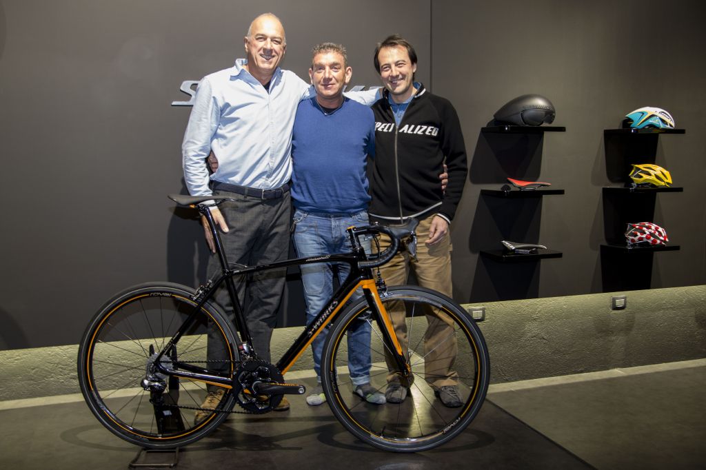 click to enlarge Specialized_S-Works_McLaren_Tarmac_foto9