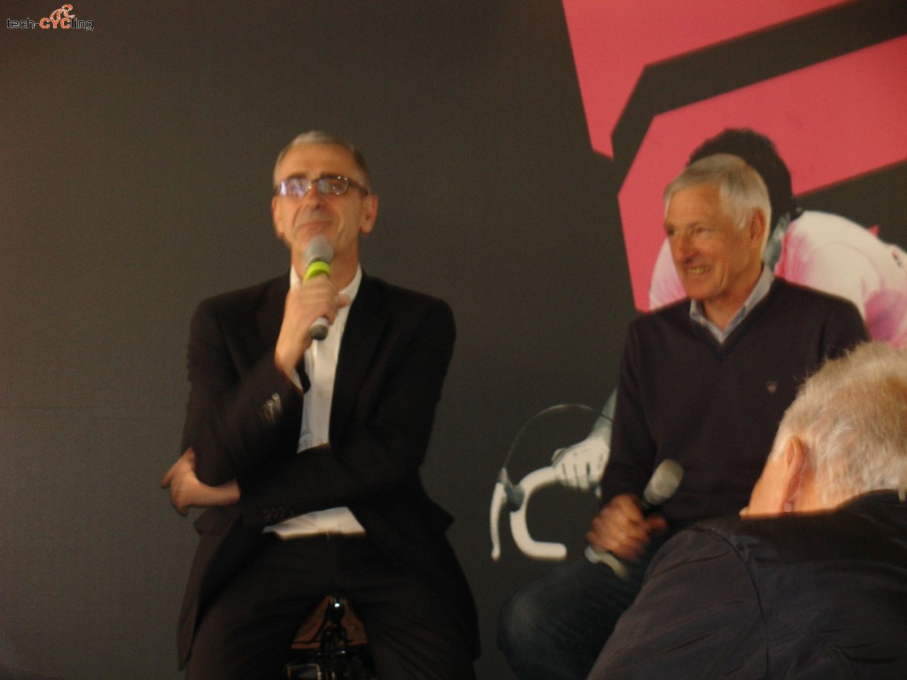 Pier Bergonzi, giornalista e vice-direttore della Gazzetta dello Sport, con Francesco Moser