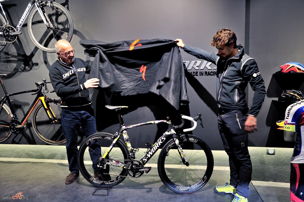 click to enlarge Specialized_Sagan_replica_foto1