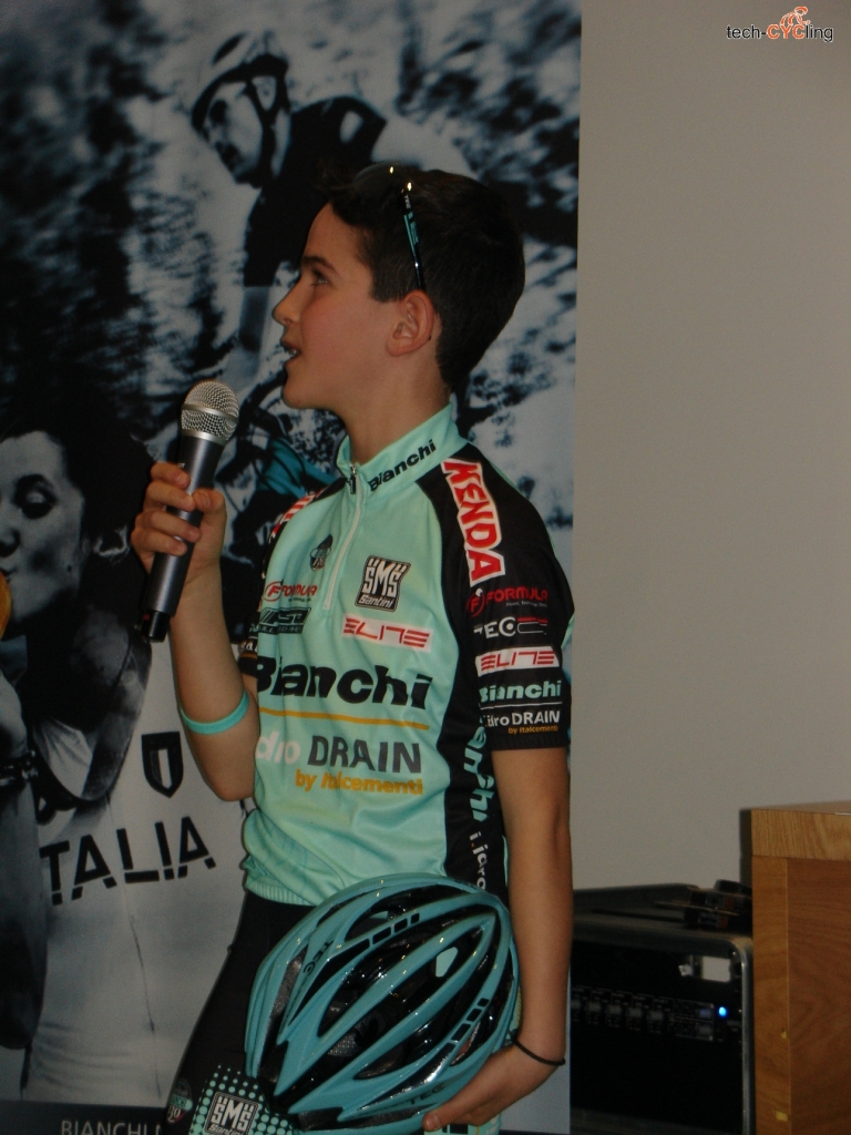 click to enlarge Team_Bianchi_i.Idro_Drain_MTB_2015_Marco_Gozzi_foto2