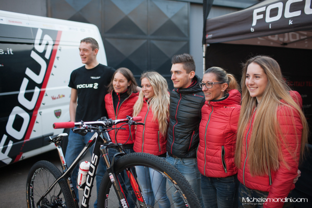 click to enlarge Team_Focus_XC_Italy_foto2