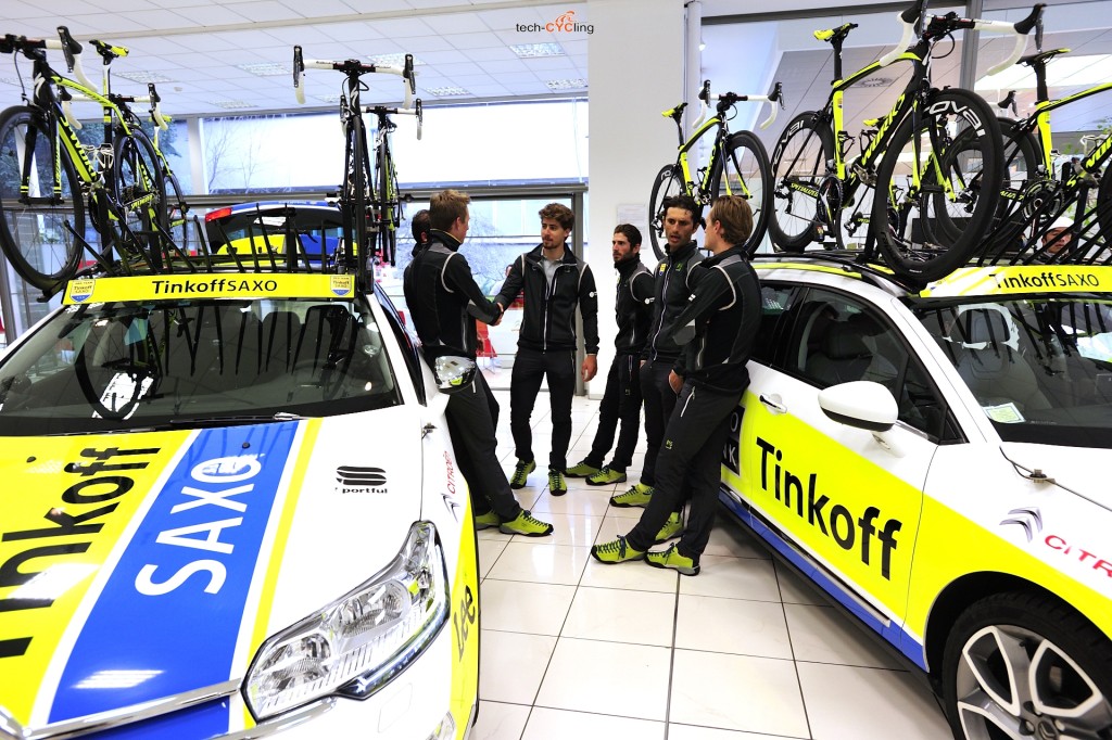 Tinkoff-Saxo_Citroen_foto1