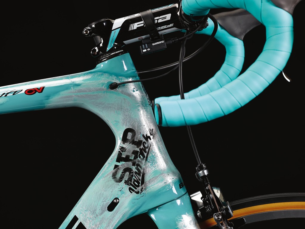click to enlarge Bianchi_Infinito_CV_Sep_Vanmarcke_foto6