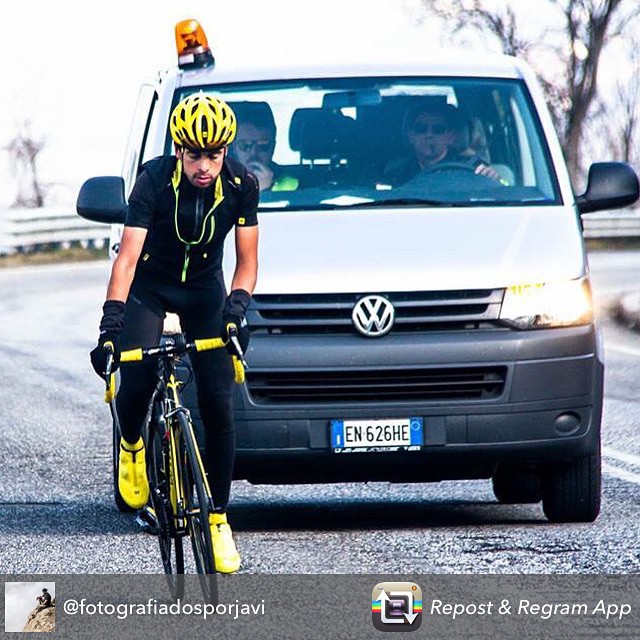 click to enlarge Omar_Di_Felice_Race_Across_Italy_foto5