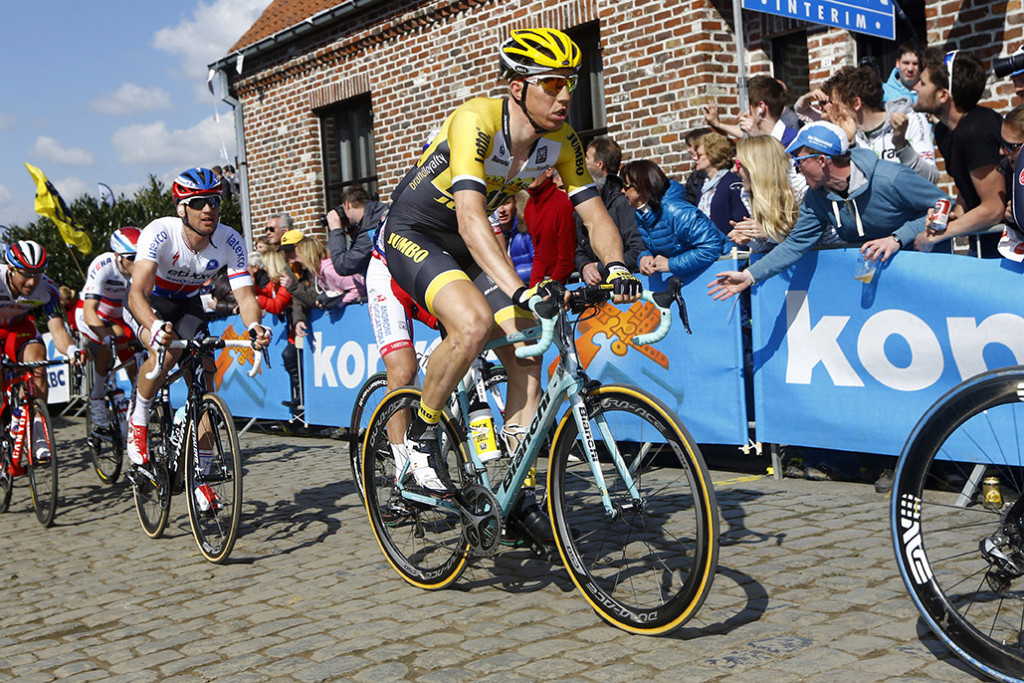 click to enlarge Sep Vanmarcke al Giro delle Fiandre