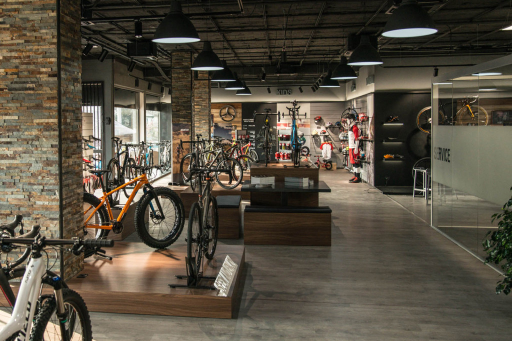 Specialized_KM261_interno_foto2