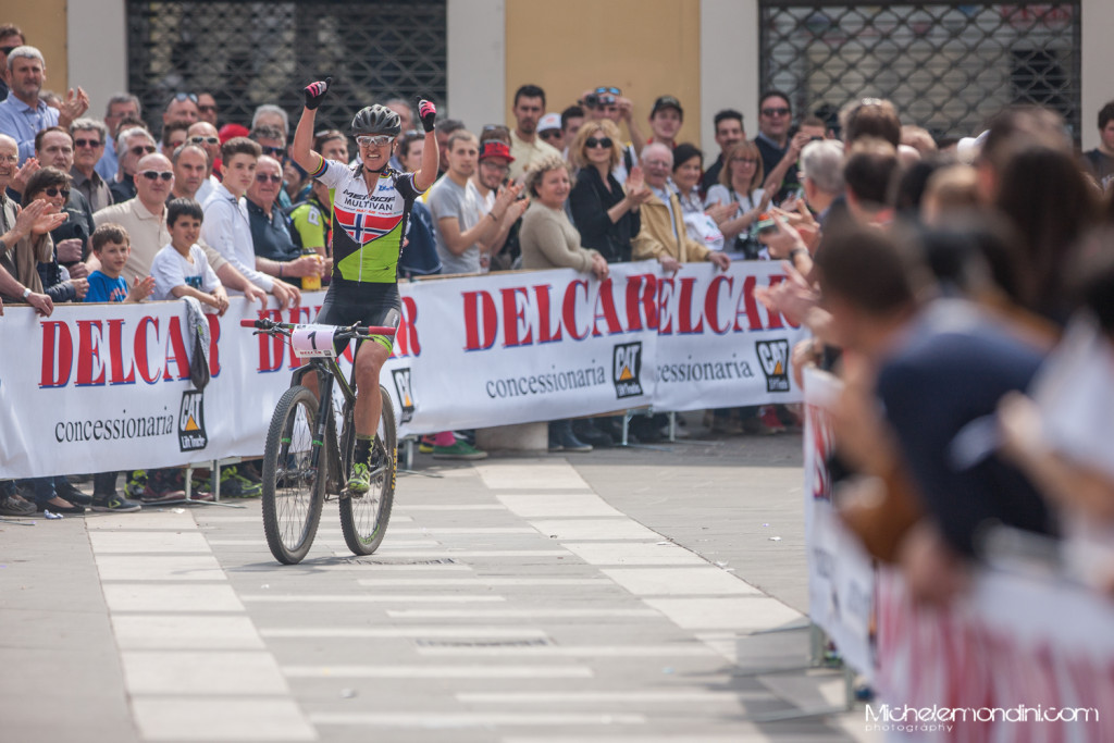 click to enlarge Trofeo_Delcar_2015_Gun_Rita_Dahle_foto2