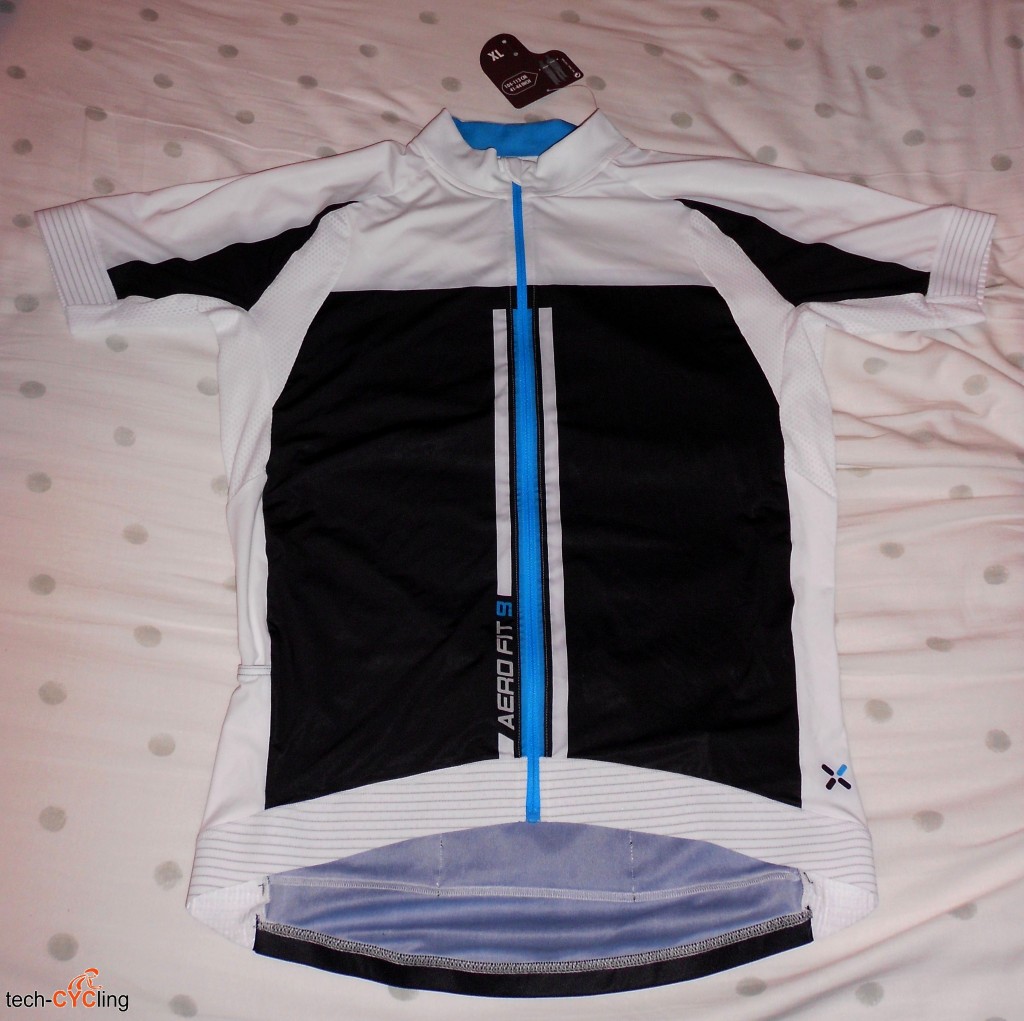 click to enlarge B'Twin_Aerofit_9_maglia_foto5