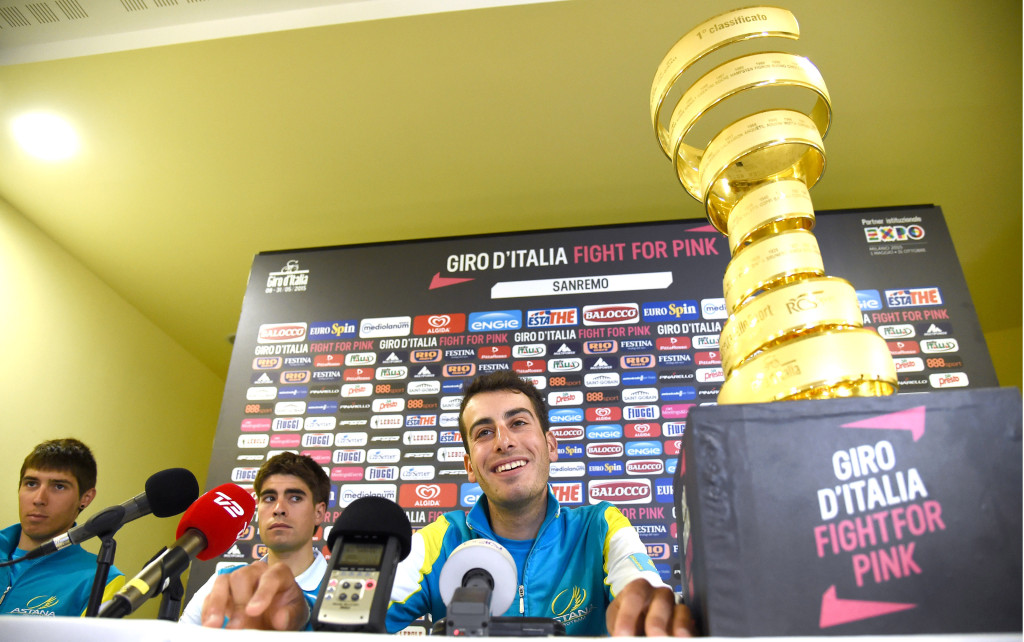 click to enlarge Giro d'Italia 2015: Conferenza stampa Aru