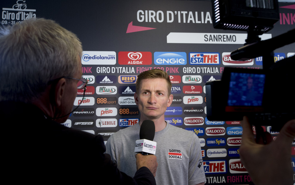 click to enlarge Conferenza Stampa Lotto Soudal Team