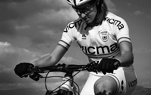 HuntBikeWheels_women_clothing