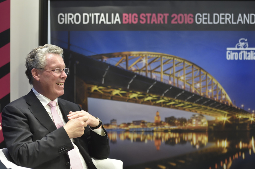 click to enlarge Giro_Italia_2016_big_start_foto5