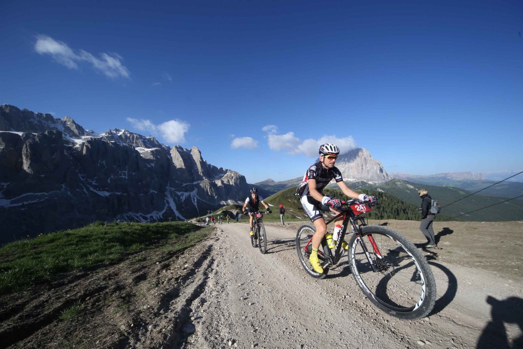 click to enlarge Sellaronda_HERO_foto9