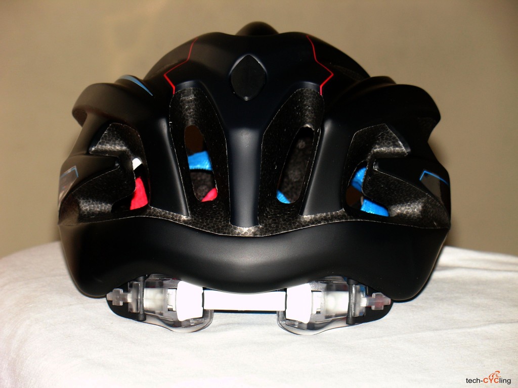 BTwin_Aerofit_700_casco_foto13