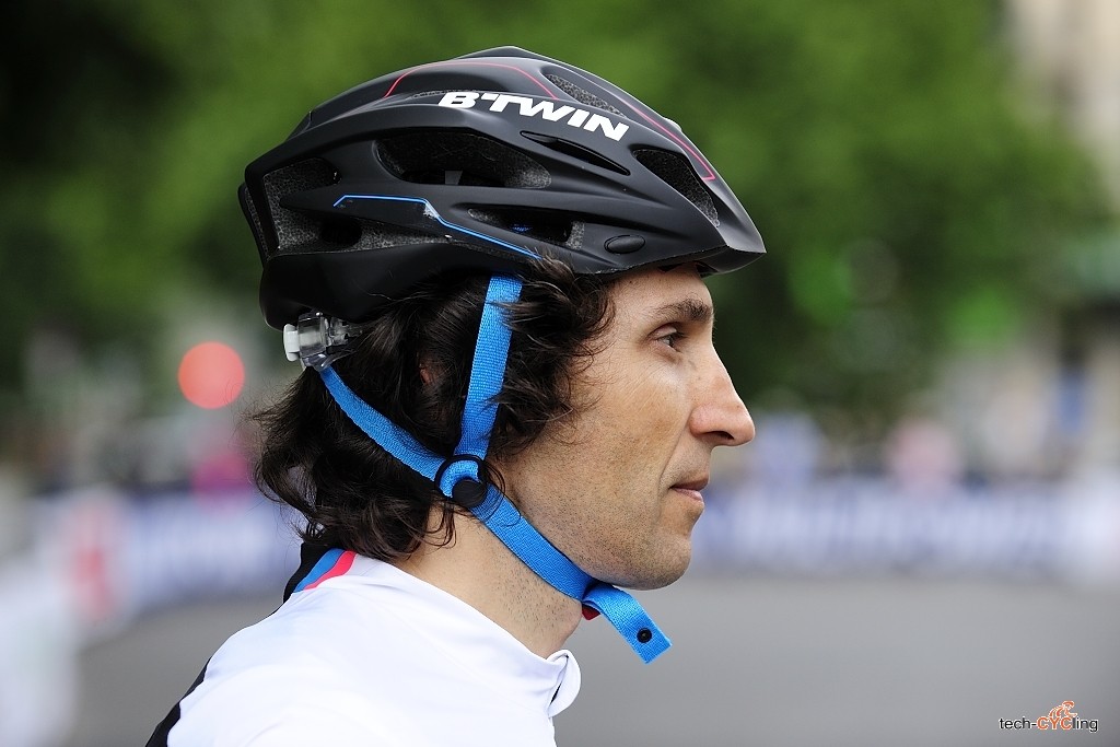 BTwin_Aerofit_700_casco_foto22