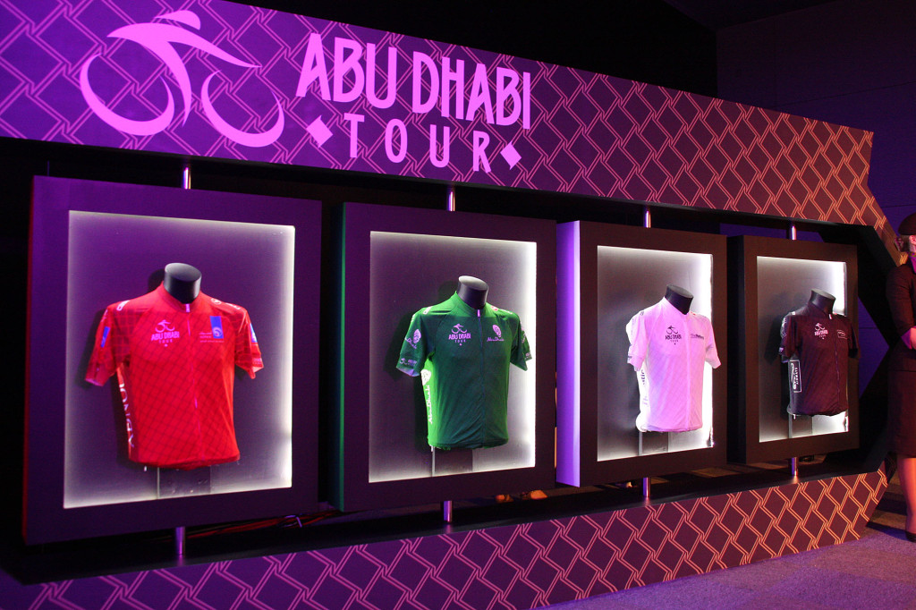click to enlarge Abu_Dhabi_Tour2015_jersey_presentation_foto5